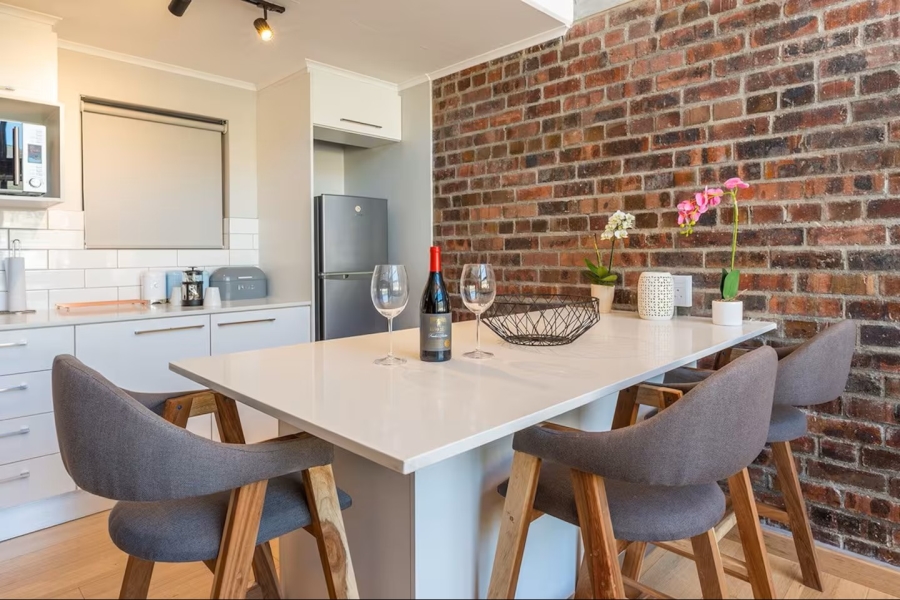 2 Bedroom Property for Sale in Woodstock Western Cape